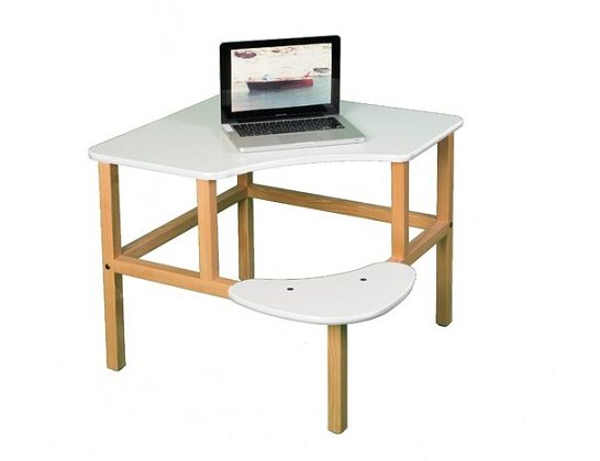 Gordy 32 Children's Corner Writing Desk, by Harriet Bee
